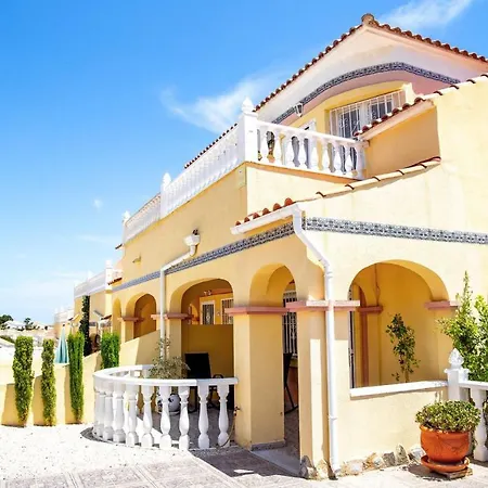 Fabulous 3 Bed House With 4 Communal Pools Holiday home